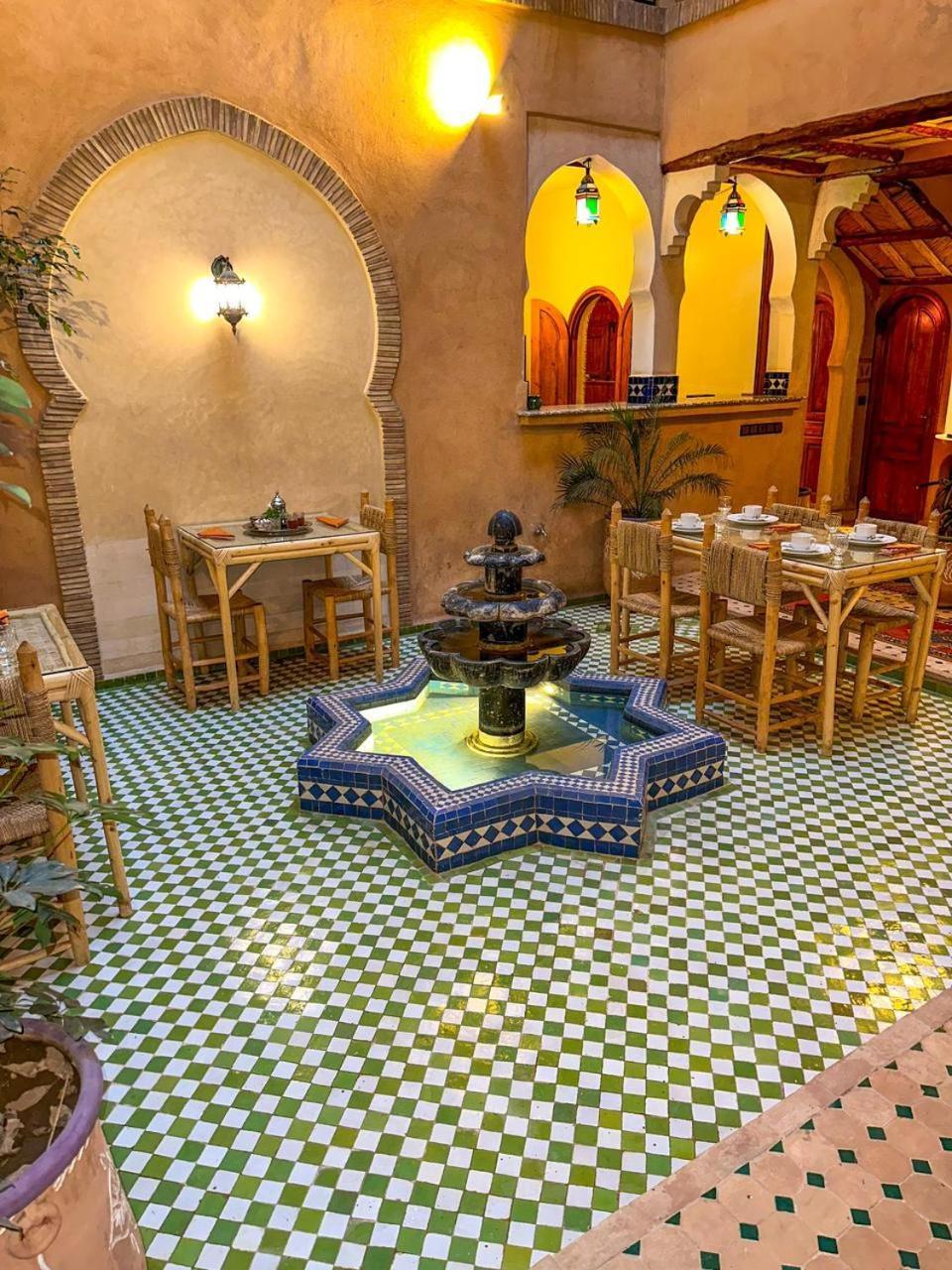 Riad Amnay Тарудант Екстериор снимка